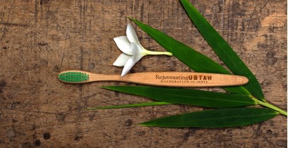 Ubtan ☘ Bamboo Tooth Brush ☘ 18 { Pack of 4 }